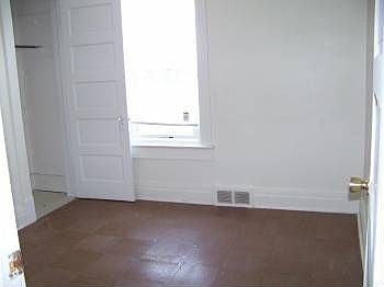 2nd image of 2921 Ontario Ave