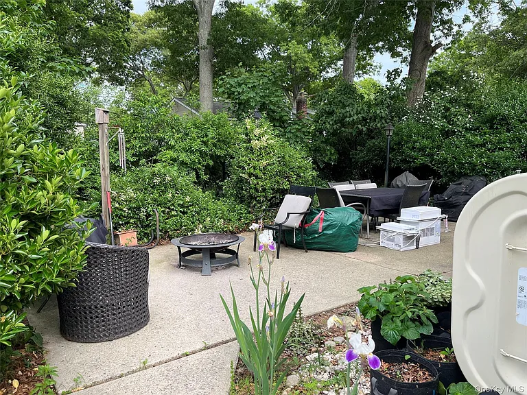 57 Penn St — Photo 10