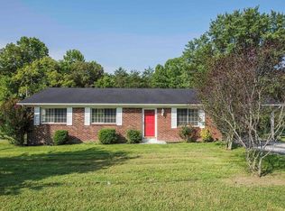 3737 Paint Creek Rd, Stanton, KY 40380