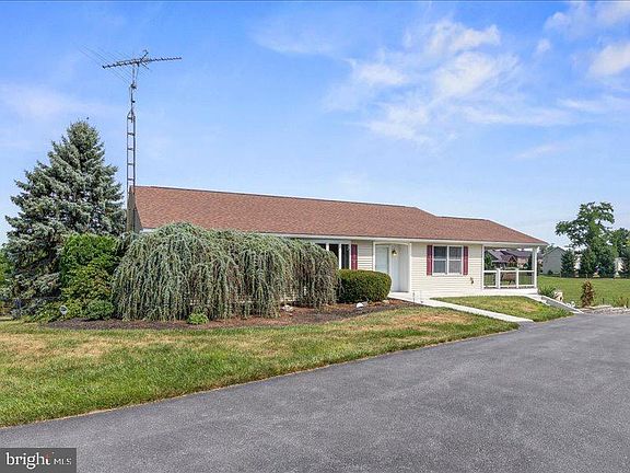 3rd image of 7246 Smith Rd