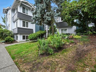 915 N 163rd Street #C17, Shoreline, WA, 98133
