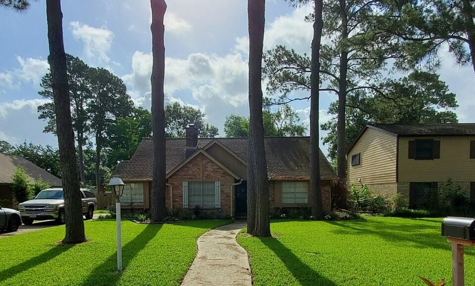 1st image of 13306 Dorchester Forest Dr