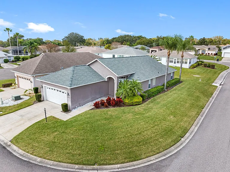 3063 Westmoreland Dr — Photo 43