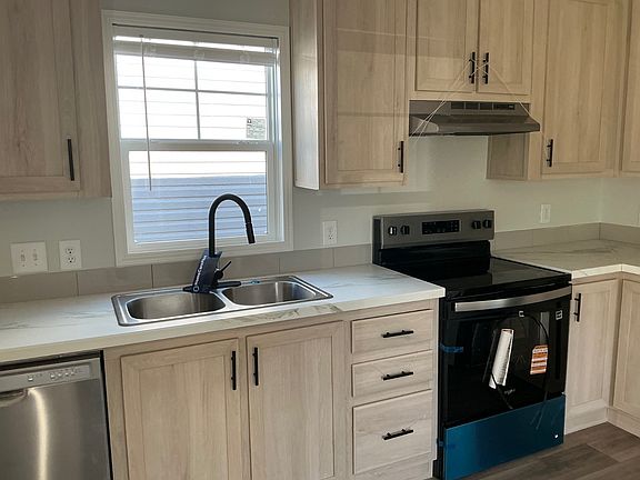 4th image of 4016 Navajo Cir #27