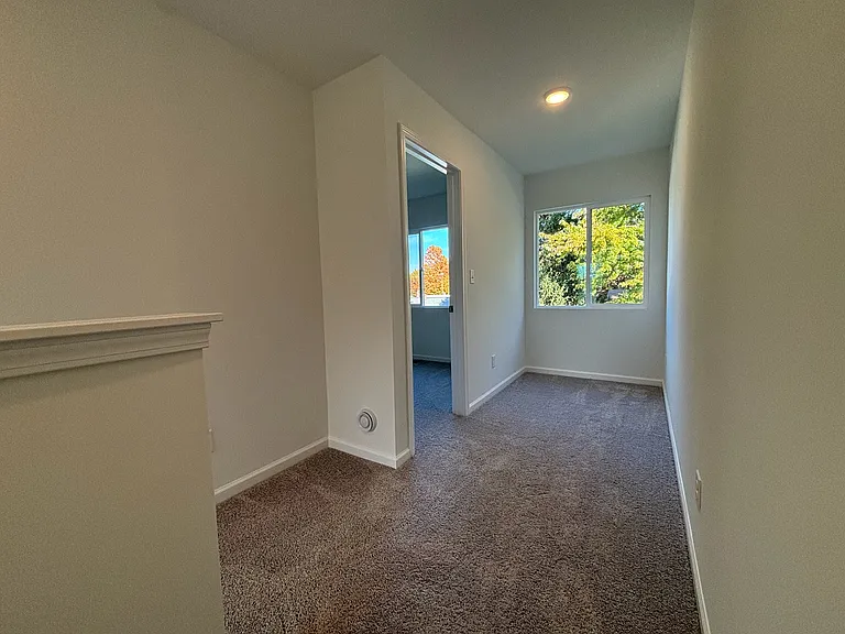 1045 Rebecca St — Photo 16