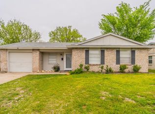 813 Ontario Dr, Garland, TX