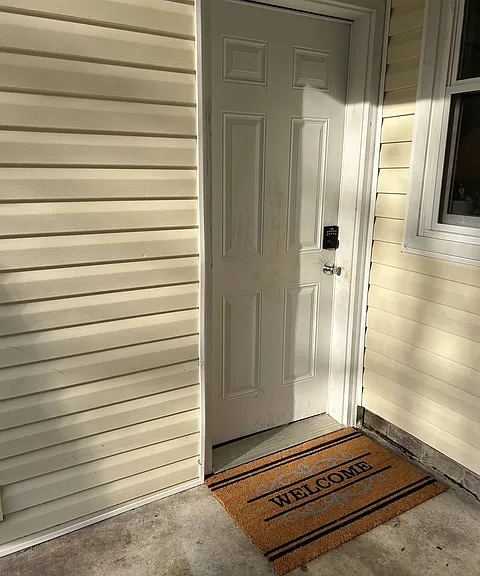 Private entrance to guest suite with key pad entry