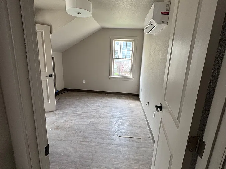 720 W Prospect Rd #101 — Photo 34