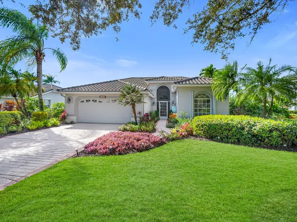 7809 Naples Heritage Dr, Naples, FL 34112