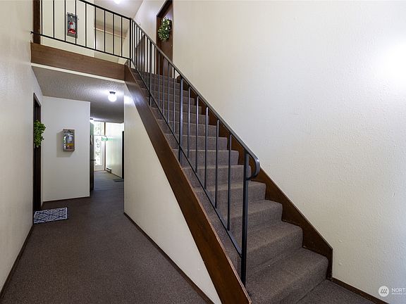 2nd image of 1605 N Visscher Street #O203
