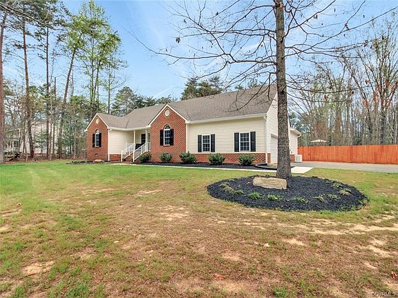 4th image of 4394 Lynnecross Ct