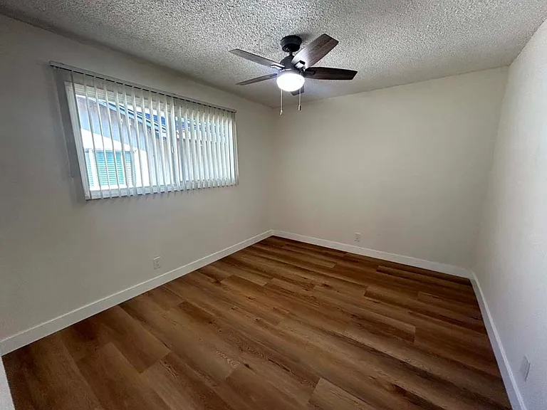22739 Marlin Pl — Photo 32