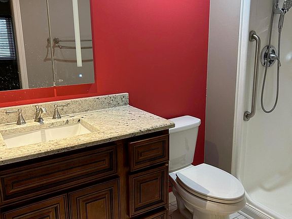 5th image of 3364 Montavesta Rd