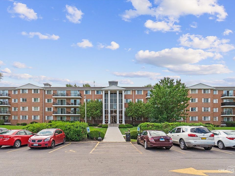 1st image of 1060 N Farnsworth Ave APT 1305