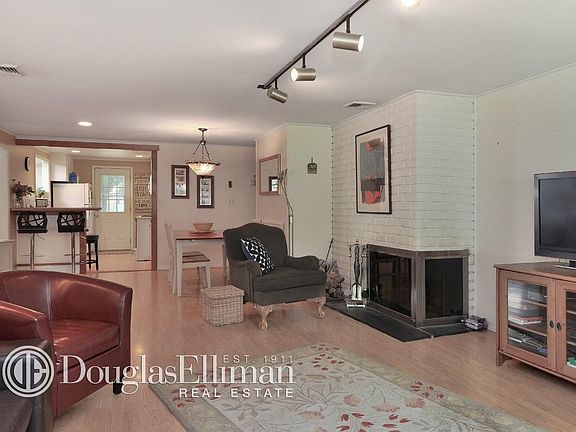 5th image of 12 Appletree Ln