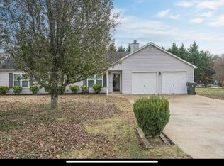 108 Thornhedge Trl, Toney, AL 35773