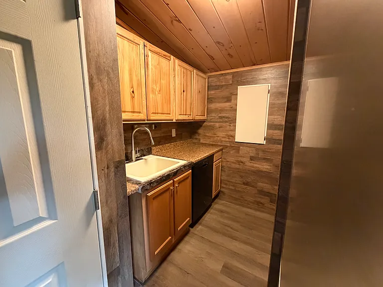 Browns Trce — Photo 9