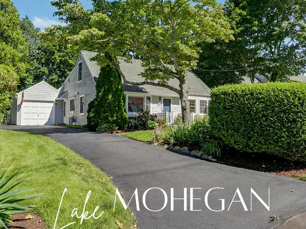 118 Lloyd Drive, Fairfield, CT 06825