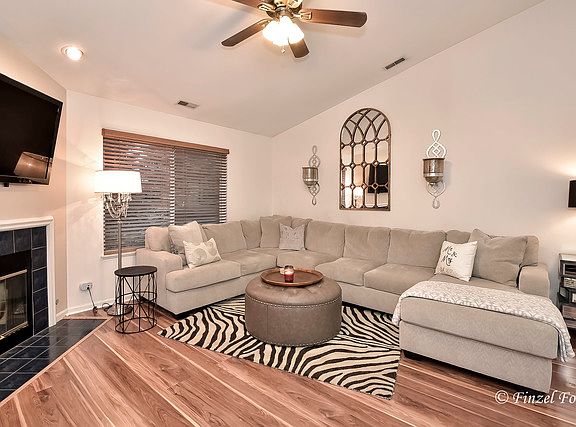3rd image of 3608 Roanoke Ave