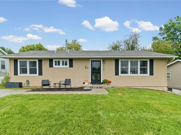 613 E Ford St, Cameron, MO 64429