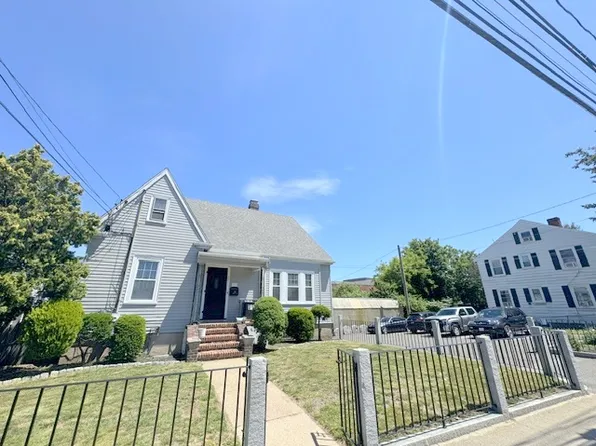 27 Faneuil St #1, Brighton, MA 02135