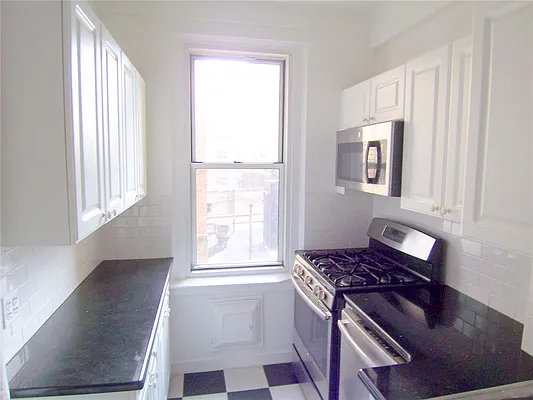 Rented by Maz Group NY | media 8