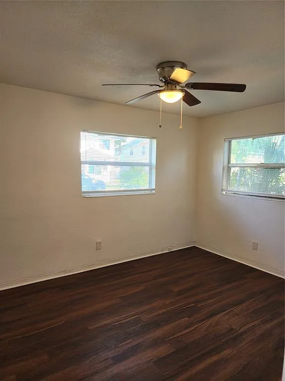 1 bed, 1.0 bath, 550 sqft, $1,200 — Photo 4