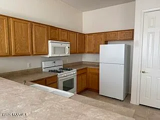 4667 N Ainsley Way #5 — Photo 4