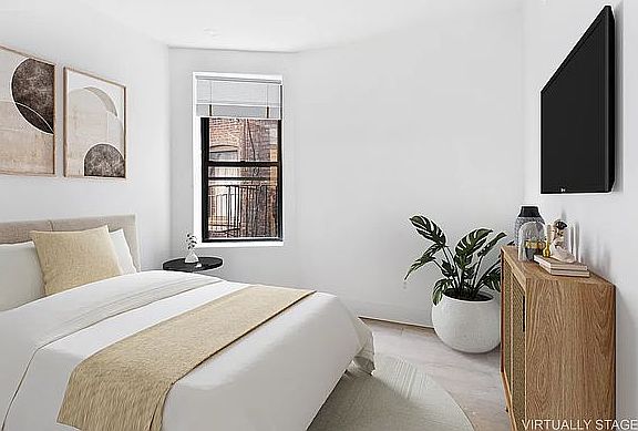 5th image of 203 W 80th St #4F