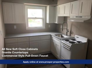 1407 Charleston Ave APT 3A, Mattoon, IL 61938