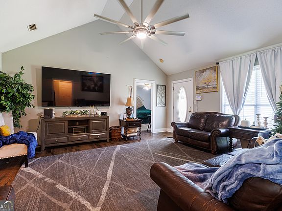 2nd image of 4786 Idlewood Dr