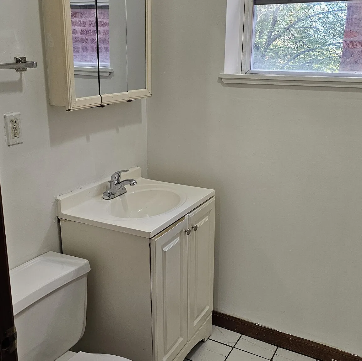 1 bed, 1.0 bath, $1,595 — Photo 3
