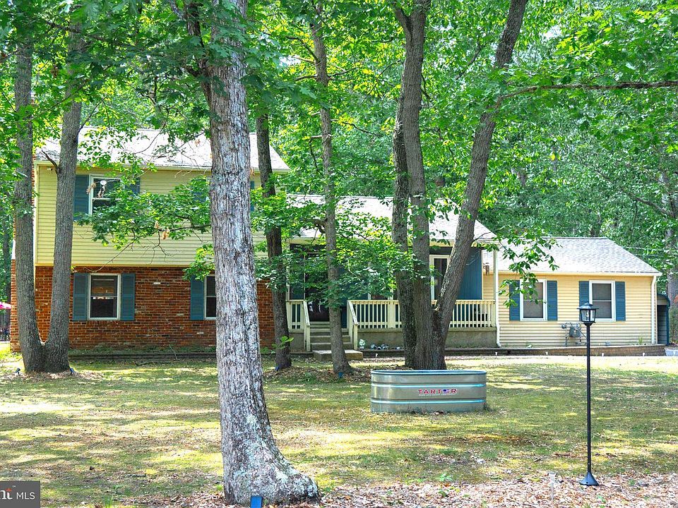 1st image of 28 Elmwood Dr