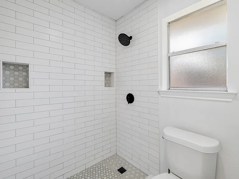 3352 Lanarc Dr — Photo 29