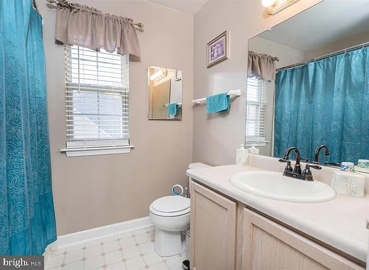 103 Cypress Dr — Photo 8