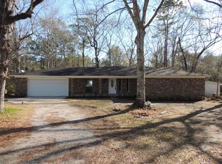 16228 Culbert Rd, Moss Point, MS 39562