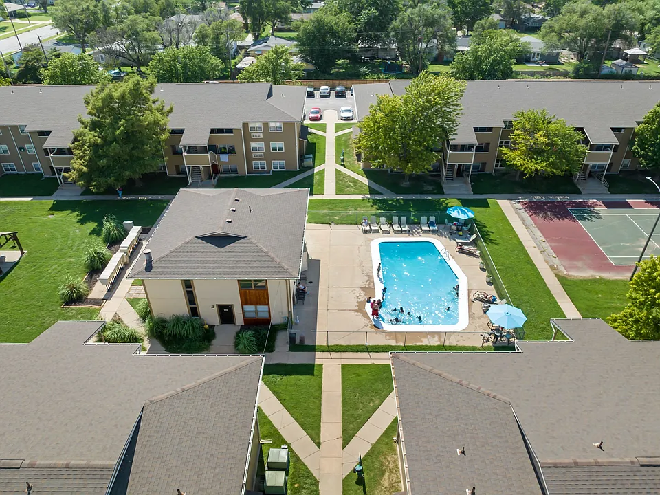 Crosswinds Villas