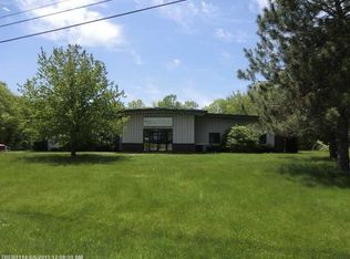 5 Winada Dr, Winthrop, ME 04364