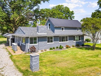 165 S Park St, Hoyleton, IL, 62803