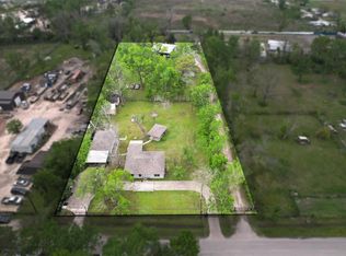 1725 Strawn Rd, Houston, TX 77039