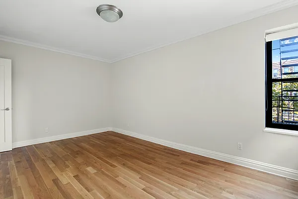 Rented by Stonehenge NYC LLC | media 8