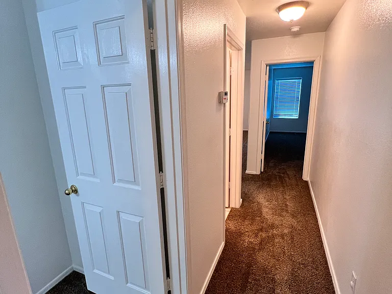 3041 W Horsham Dr — Photo 38