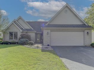 2116 Briarwood Ln, Highland, IN 46322