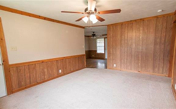 4th image of 712 Phillips Dr