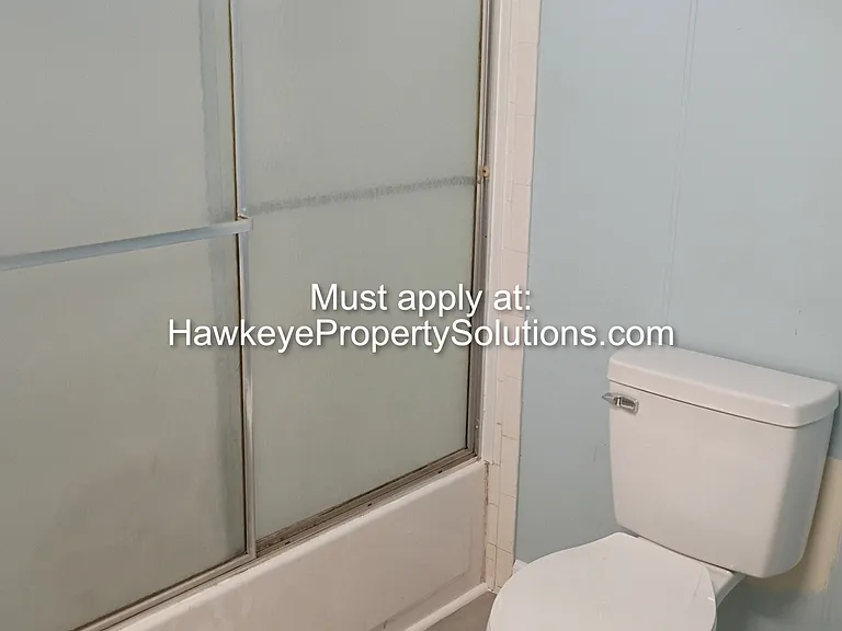 435 Lazy Lake Dr W — Photo 19