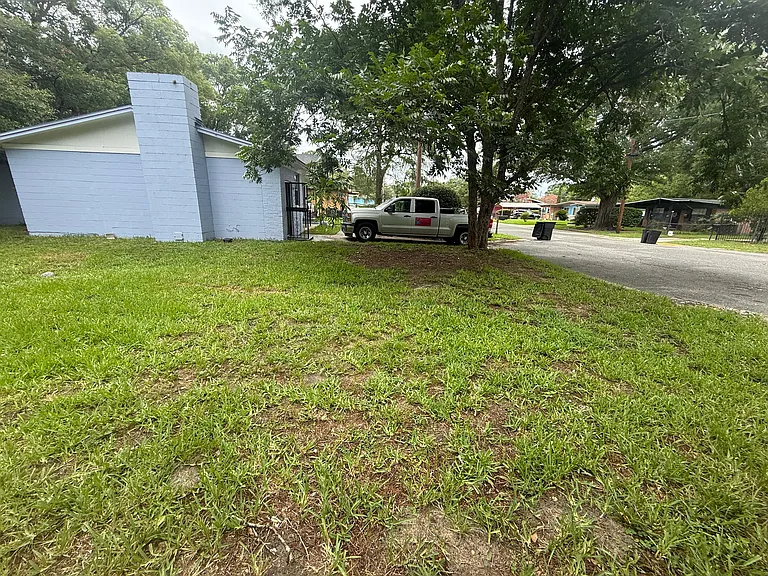 3126 Martha St — Photo 46