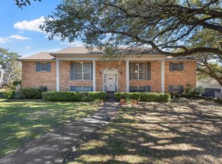 2831 Wooded Acres Dr, Waco, TX 76710
