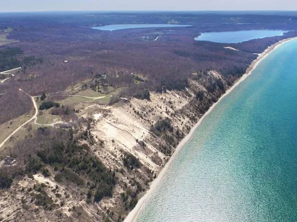 0 Grace Rd, Frankfort, MI 49635