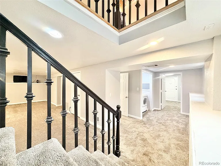 1285 W Gill Pl — Photo 21