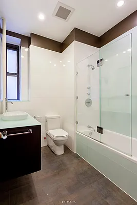 Rented by Town Residential | media 10